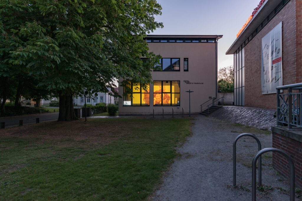 Costa Compagnie: Independence in Space & Virtual Reality. Foto © Edith-Russ-Haus Costa Compagnie: Independence in Space & Virtual Reality. Foto © Edith-Russ-Haus