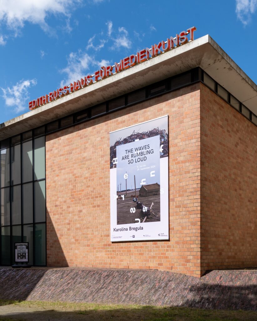 Karolina Breguła: The Waves Are Rumbling So Loud. Photo © Haus für Medienkunst 2024