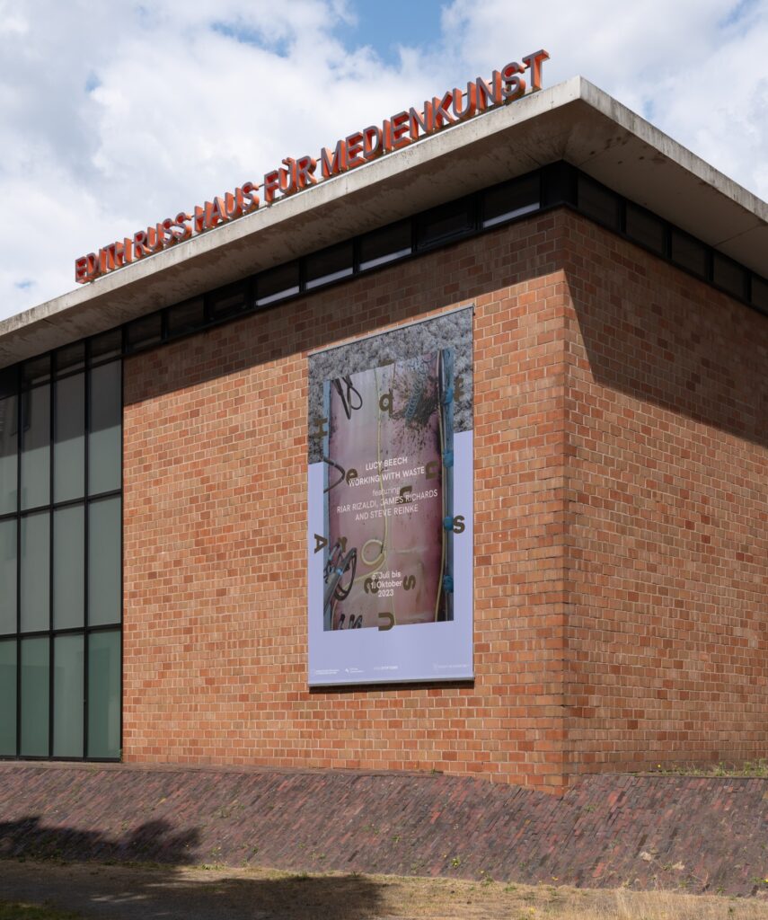 Working With Waste. Photo © Edith-Russ-Haus 2023