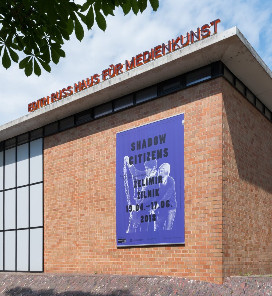elimir ilnik: Shadow Citizens. Foto © Edith-Russ-Haus