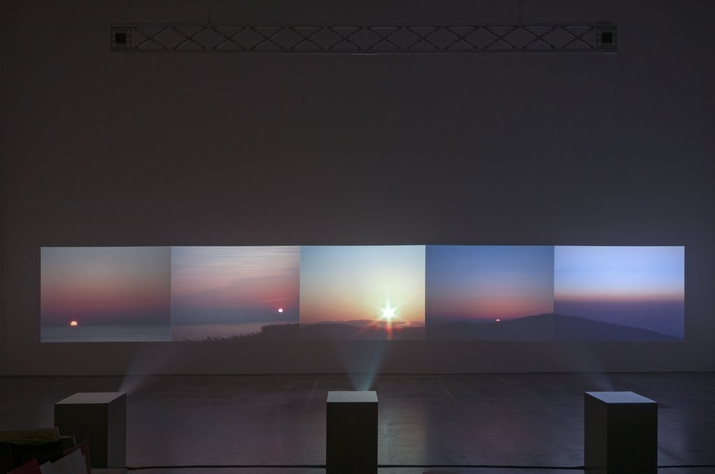 Claudia Kapp: Rising Set (The Dark Hours of the Sun). Photo Franz J Wamhof © Edith-Russ-Haus Claudia Kapp: Rising Set (The Dark Hours of the Sun). Photo Franz J Wamhof © Edith-Russ-Haus