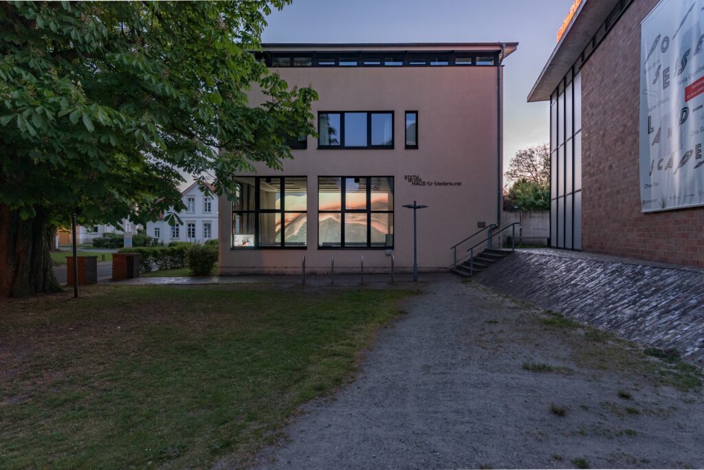 Costa Compagnie: Independence in Space & Virtual Reality. Foto © Edith-Russ-Haus Costa Compagnie: Independence in Space & Virtual Reality. Foto © Edith-Russ-Haus