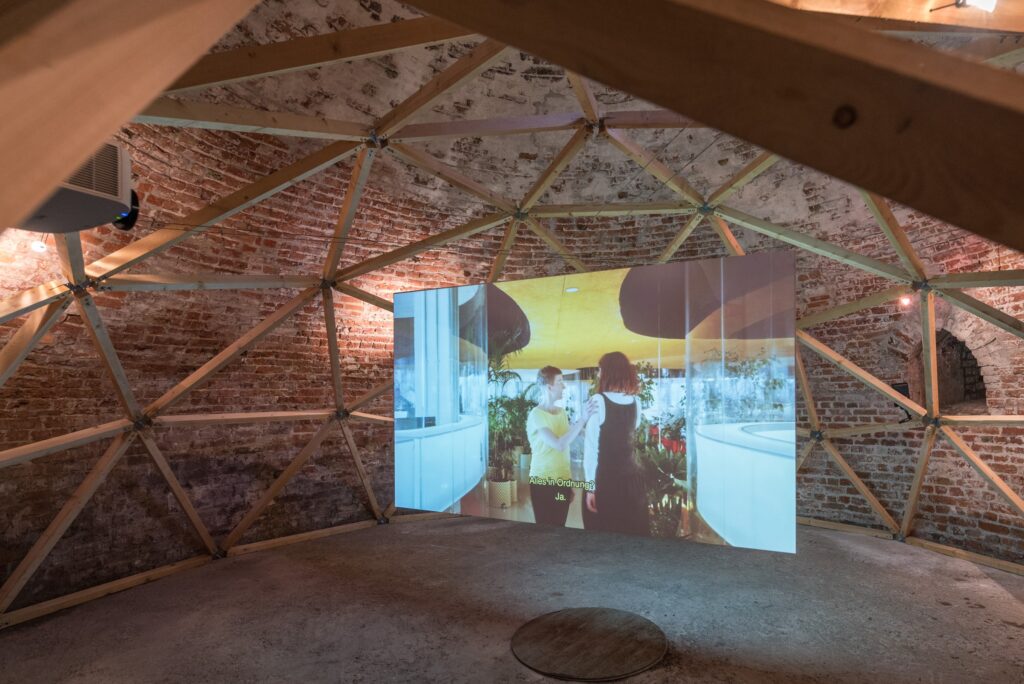 Pilvi Takala: The Stroker. Foto © Edith-Russ-Haus