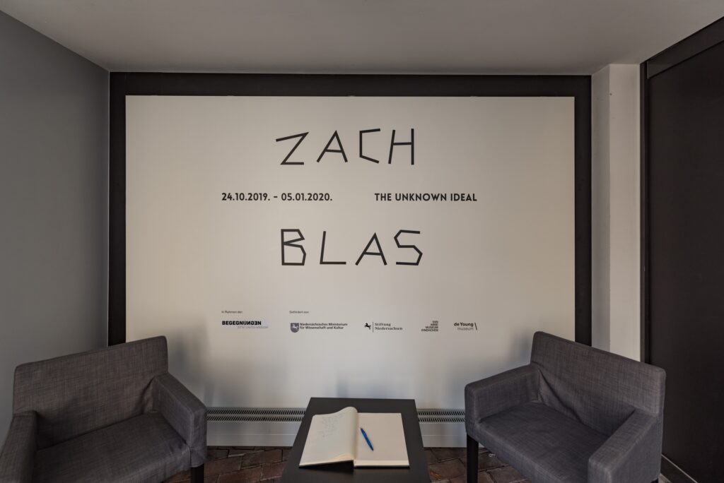 Zach Blas: The Unknown Ideal. Foto © Edith-Russ-Haus
