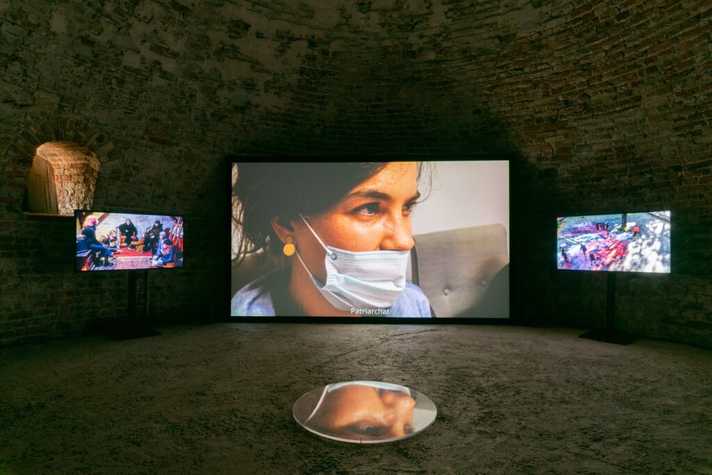 Ausstellungsansicht Let's Make Noise, Sisters! Foto © Edith-Russ-Haus