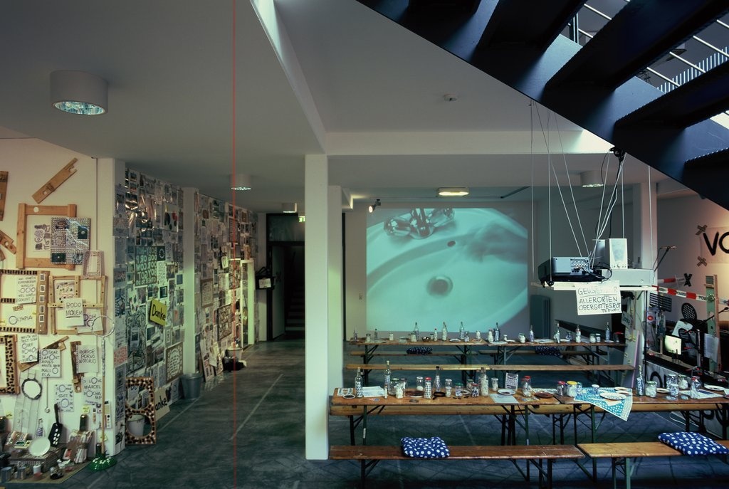 Ausstellungsansicht Torsten Haake-Brandt: Geustermor. Foto © Edith-Russ-Haus