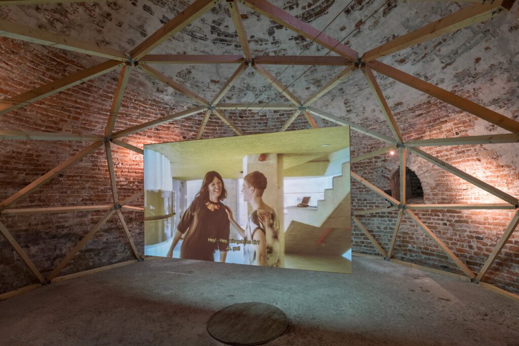 Pilvi Takala: The Stroker. Foto © Edith-Russ-Haus