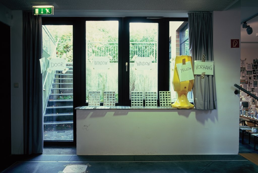 Ausstellungsansicht Torsten Haake-Brandt: Geustermor. Foto © Edith-Russ-Haus