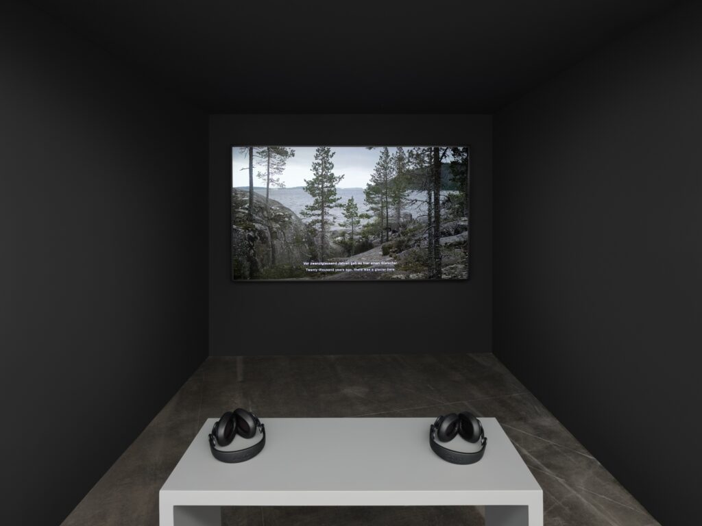 Karolina Bregu?a: The Fish. Photo © Haus für Medienkunst 2024