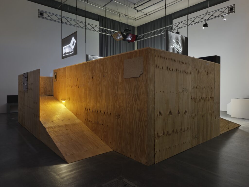 Randomroutines: A Dream on Lucids. Photo © Edith-Russ-Haus 2023