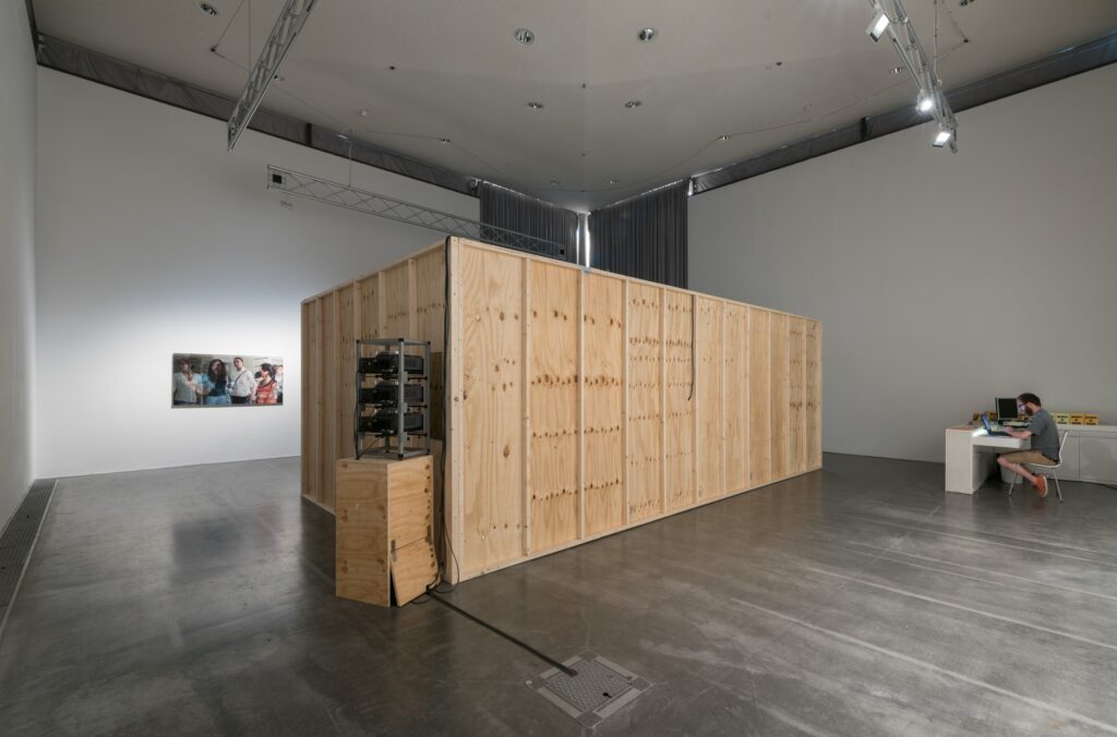 Women at Work. Foto © Edith-Russ-Haus