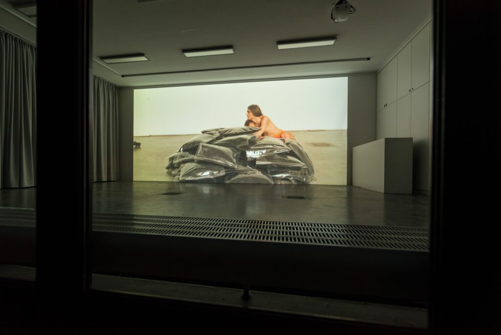 Costa Compagnie: Independence in Space & Virtual Reality. Foto © Edith-Russ-Haus Costa Compagnie: Independence in Space & Virtual Reality. Foto © Edith-Russ-Haus