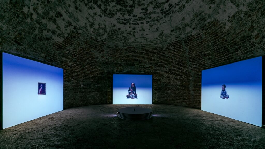 Tenzin Phuntsog: Gyatso, installation. Photo © Haus für Medienkunst 2024