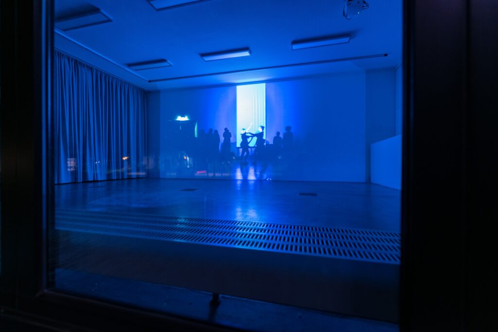 Costa Compagnie: Independence in Space & Virtual Reality. Foto © Edith-Russ-Haus Costa Compagnie: Independence in Space & Virtual Reality. Foto © Edith-Russ-Haus