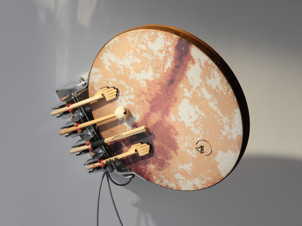 Ausstellungsansicht Rana Hamadeh: Standard_Deviation II. Foto © Edith-Russ-Haus