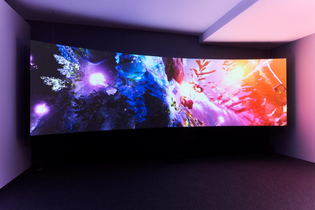 Clara Jo: Between Lived Experience And Simulated Presence #2. Poto © Edith-Russ-Haus