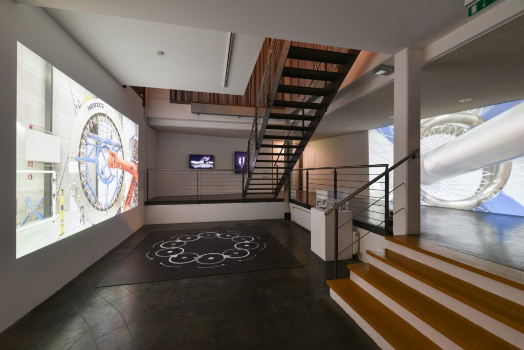 Anette Rose: Enzyklopädie der Handhabungen. Foto © Edith-Russ-Haus