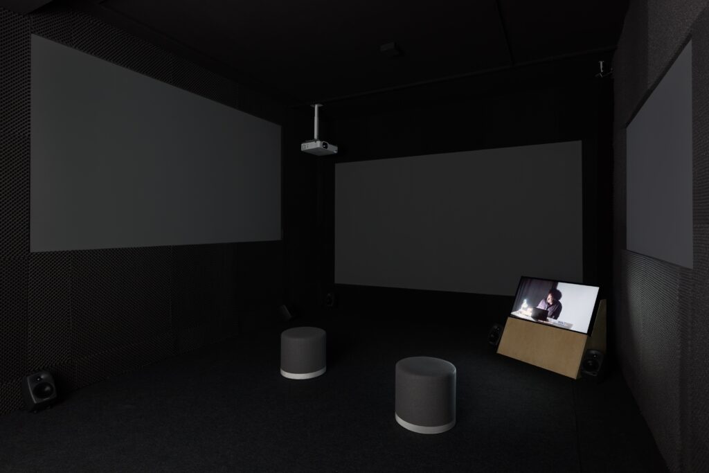 Mochu: Toy Volcano. Photo © Edith-Russ-Haus