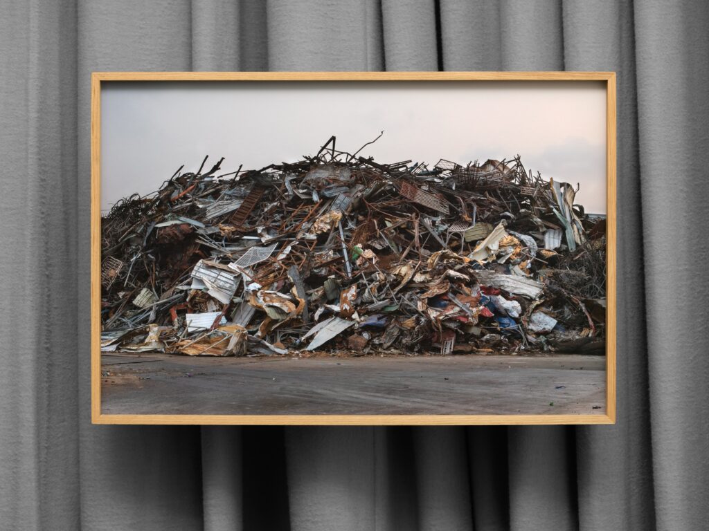 Karolina Bregu?a: Demolition Debris. Photo © Haus für Medienkunst 2024