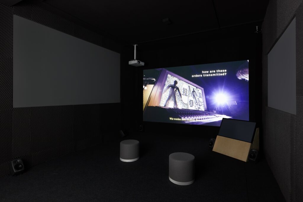 Mochu: Toy Volcano. Photo © Edith-Russ-Haus