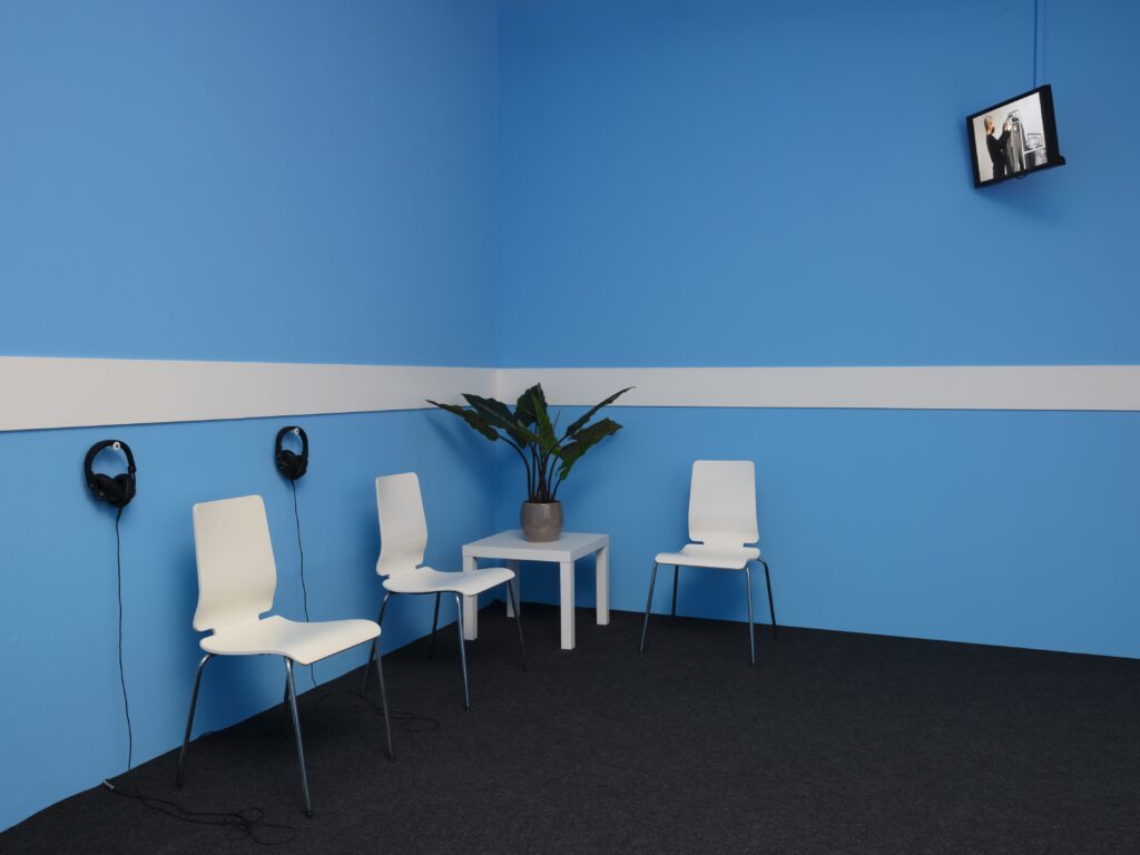 Silvia Martes: The Restless Dread Of Some(thing) Evil. Photo © Edith-Russ-Haus 2022