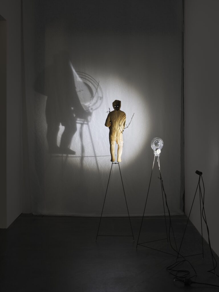 Krisztián Kristóf: Sculpture for the Nearsighted. Photo © Edith-Russ-Haus 2023