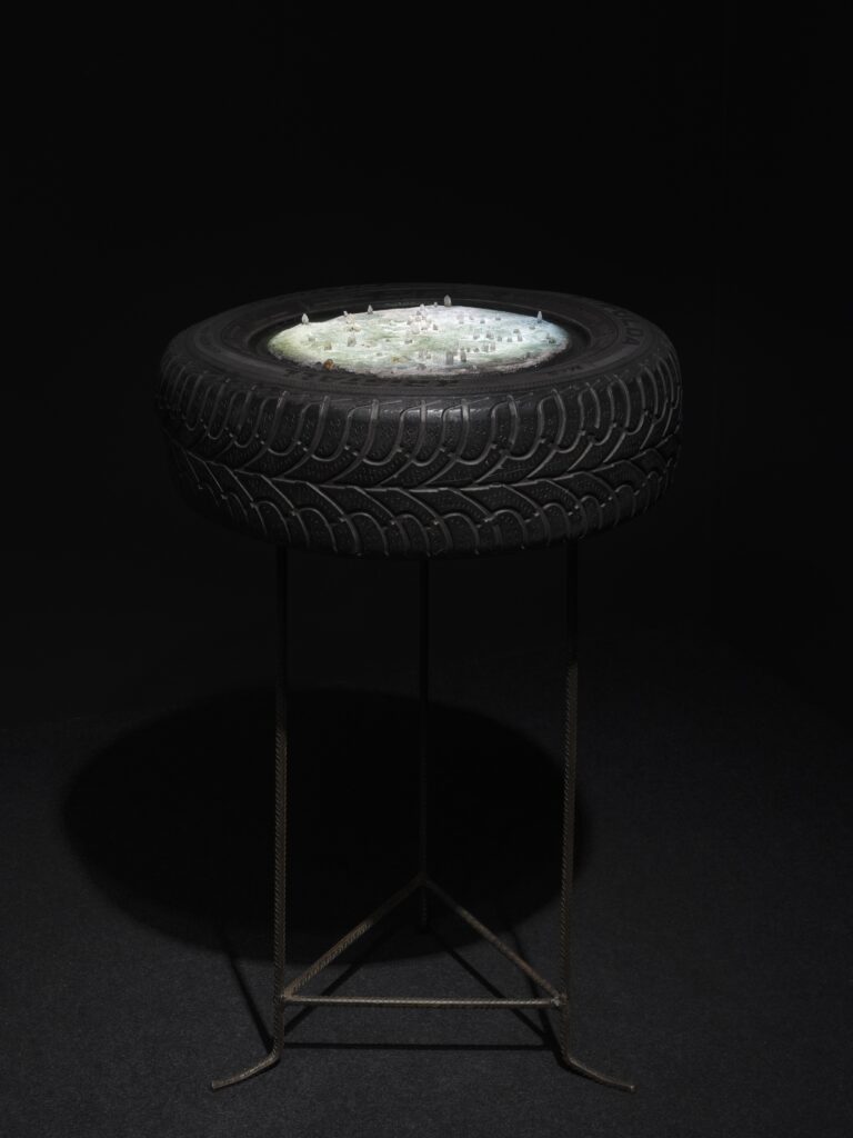 Tamás Kaszás: Special Constellation (2050). Photo © Edith-Russ-Haus 2023