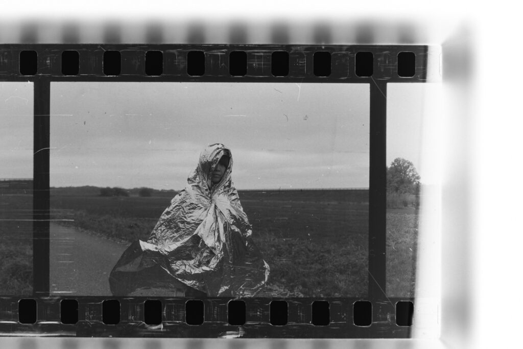 Windborne. 16mm film still © Kaensan Rattanasomrerk 2025