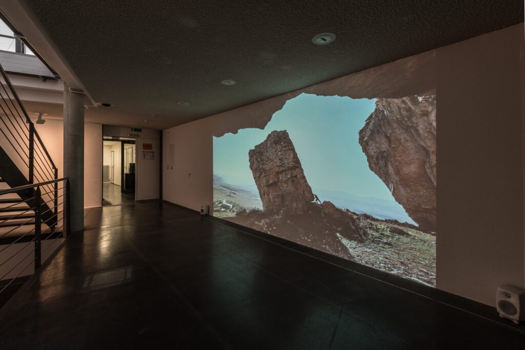 Taus Makhacheva: Endeavor. Foto © Edith-Russ-Haus